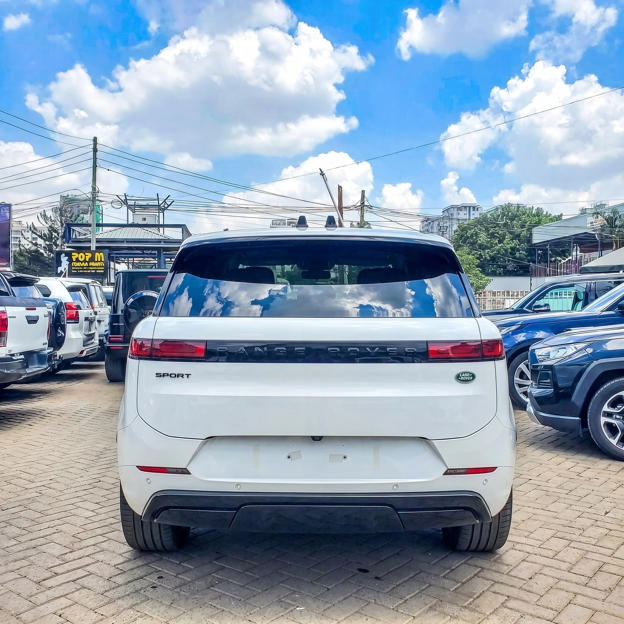 2023 Range Rover Sport — Photo 5