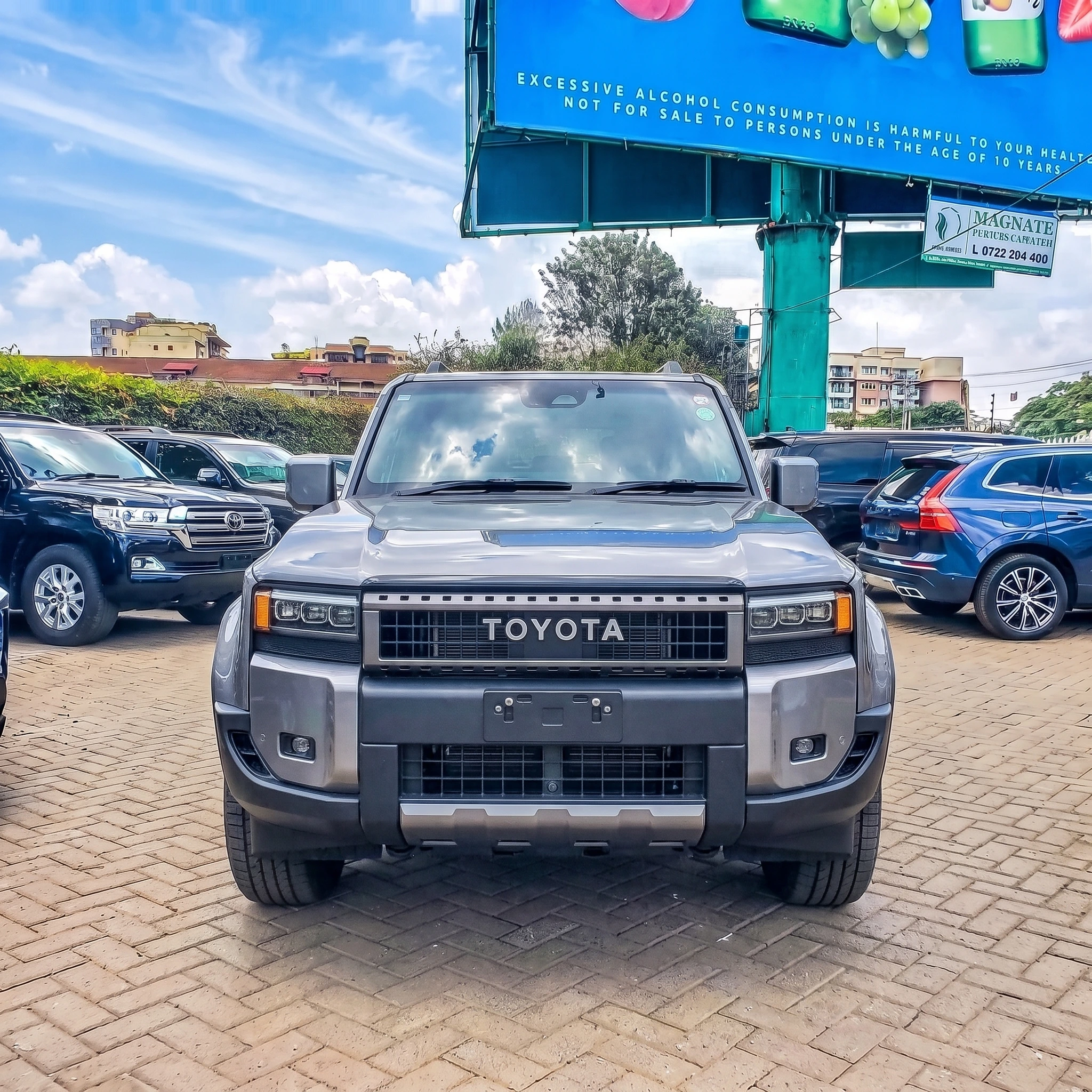 2024 Toyota Land Cruiser Prado — Photo 5