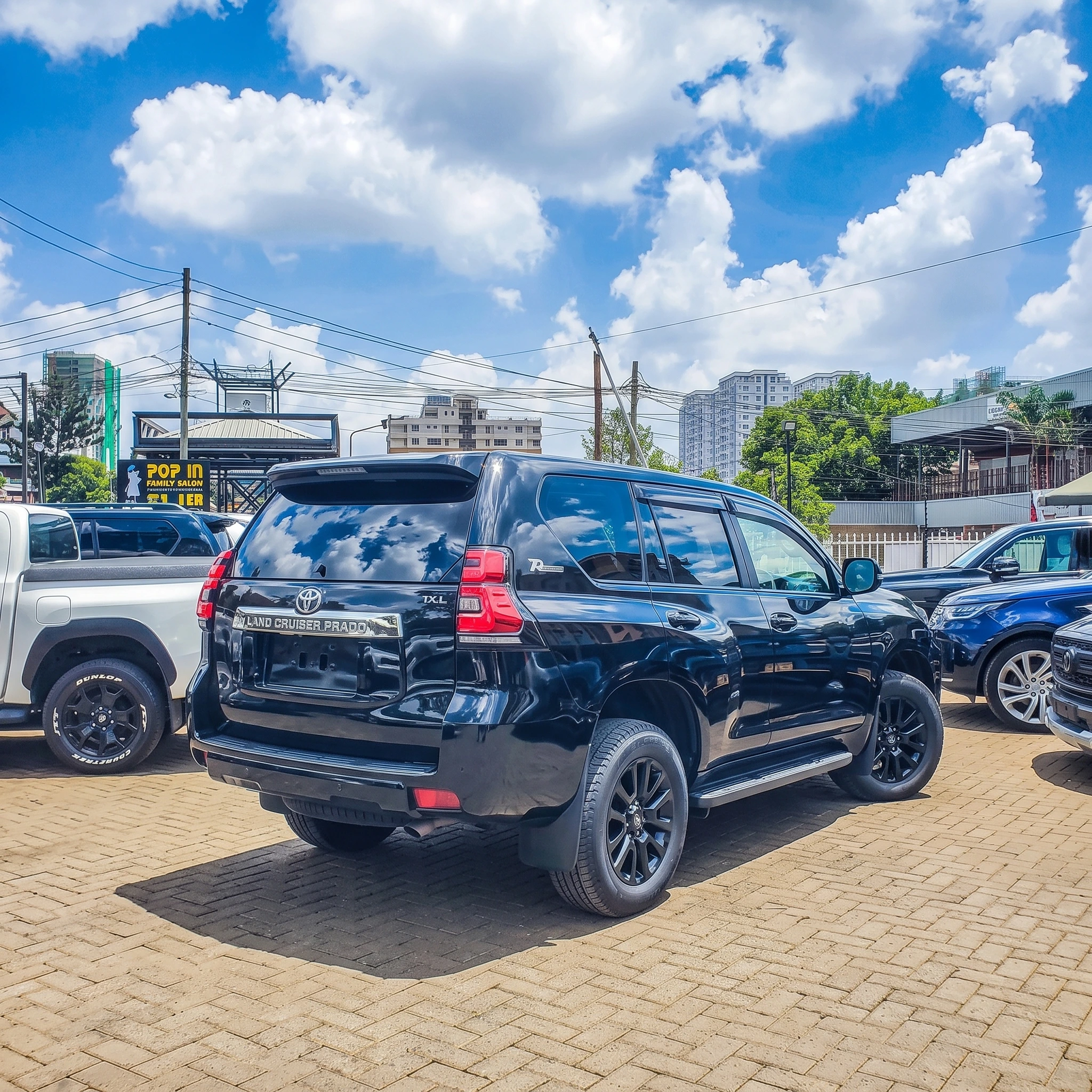 2021 Toyota Land Cruiser Prado — Photo 2